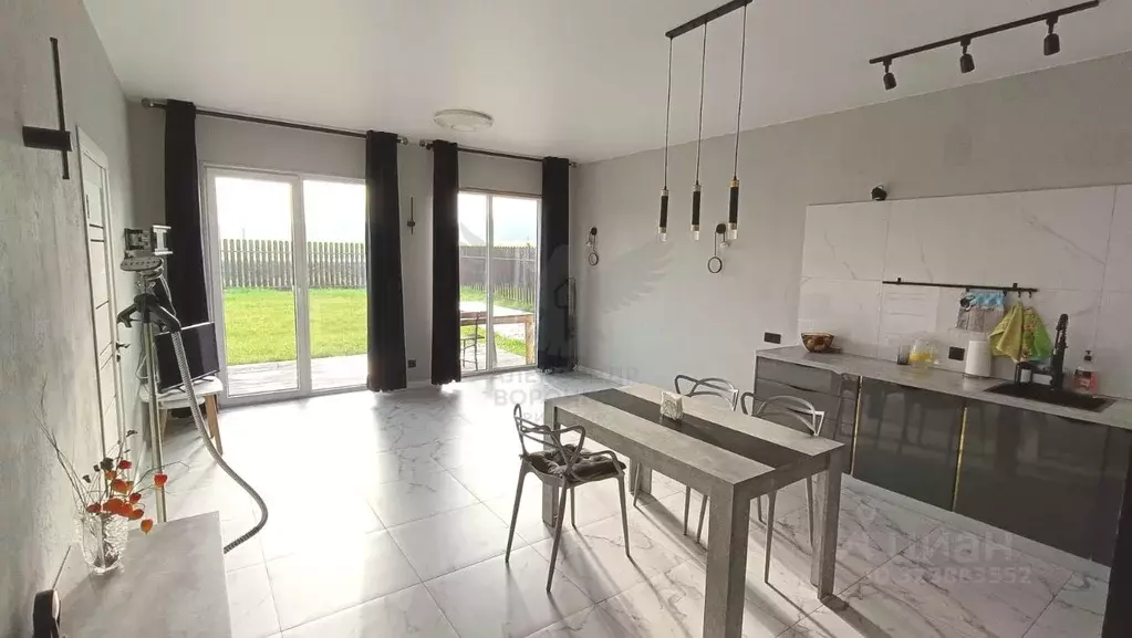 Дом в Калининградская область, Гурьевский муниципальный округ, пос. ... - Фото 2