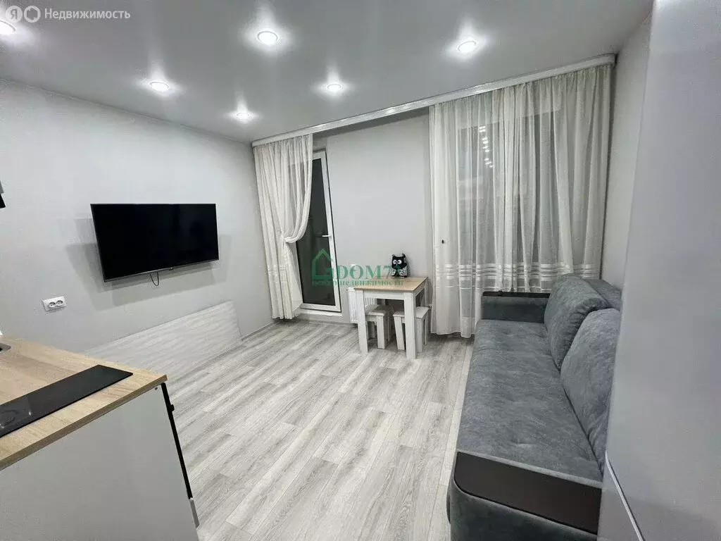 Квартира-студия: Тобольск, микрорайон Центральный, 27 (24 м) - Фото 1