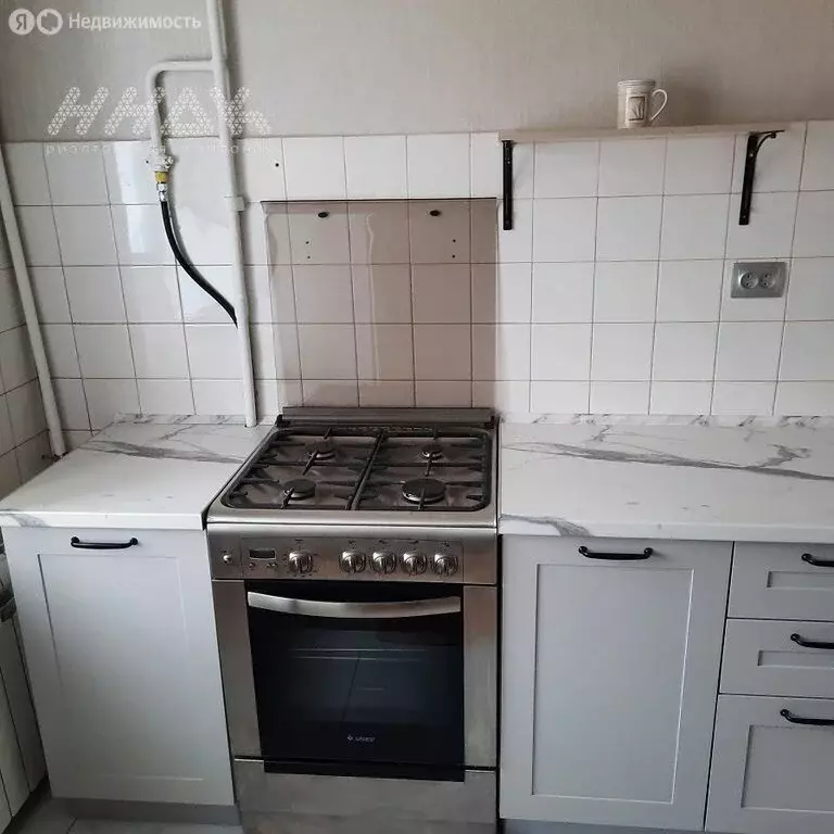 3-комнатная квартира: Нижний Новгород, улица Бориса Панина, 4 (66.8 м) - Фото 1