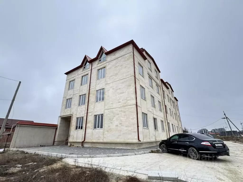 1-к кв. Дагестан, Каспийск Кемпинг мкр, ул. 4-я Линия, 46 (57.0 м) - Фото 1