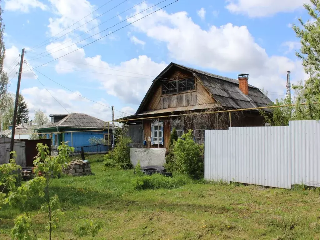 Дом в Свердловская область, Арамильский городской округ, пос. Арамиль ... - Фото 0