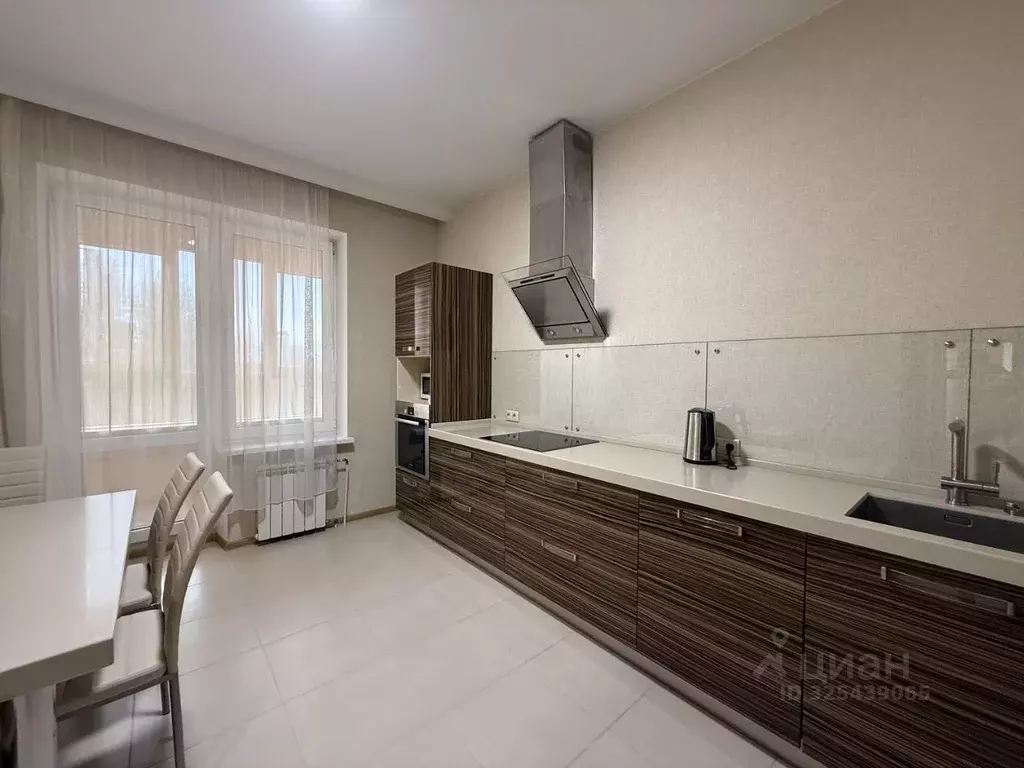 3-к кв. Свердловская область, Екатеринбург ул. Папанина, 18 (99.1 м) - Фото 2