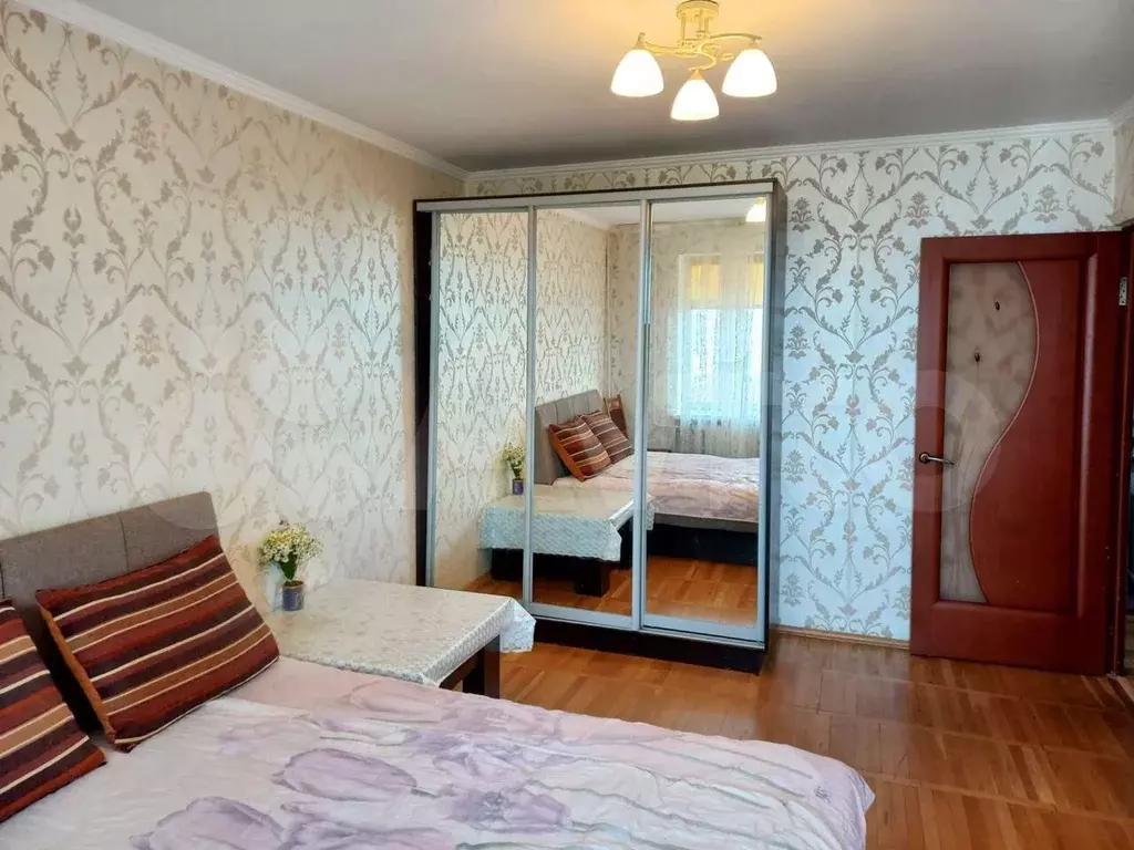 2-к. квартира, 50 м, 9/9 эт. - Фото 0