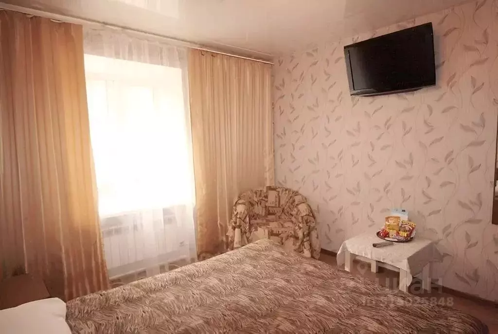 Комната Свердловская область, Екатеринбург ул. Ключевская, 18 - Фото 1