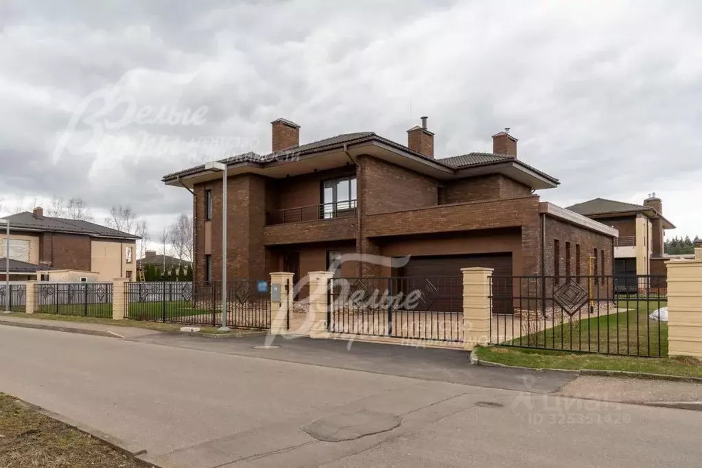 Дом в Москва Крекшино кп, ул. Клубничная, 84 (323 м) - Фото 1