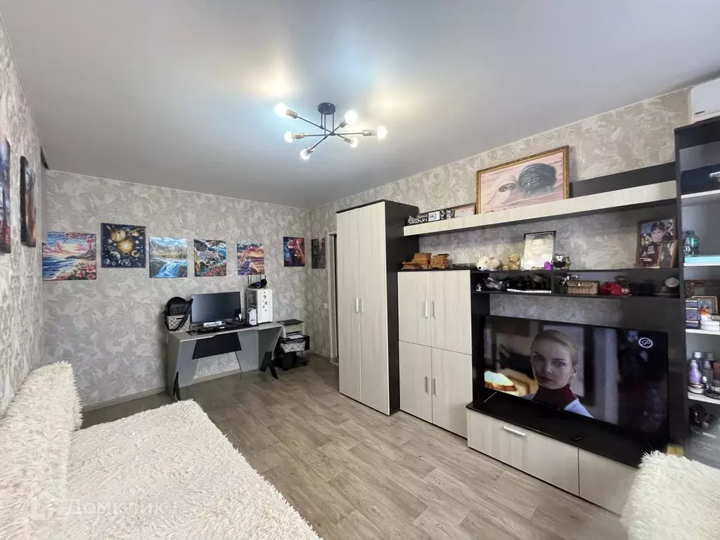 Продаётся 3-к квартира, 55 м - Фото 1