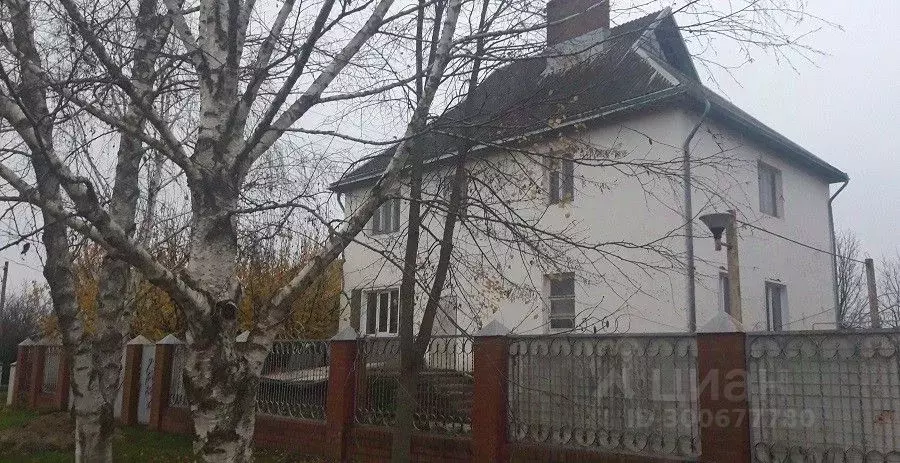 Дом в Краснодарский край, Абинск Алтайская ул., 10 (243 м) - Фото 0