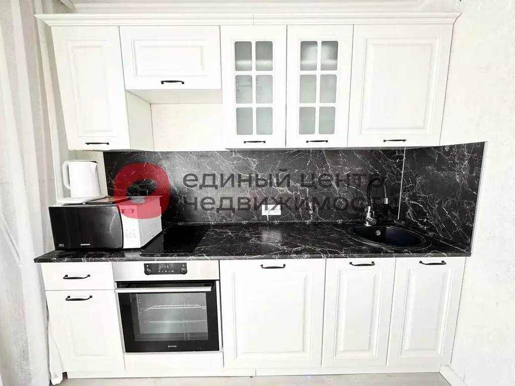 1-к кв. Тюменская область, Тюмень ул. Константина Посьета, 11 (41.0 м) - Фото 1