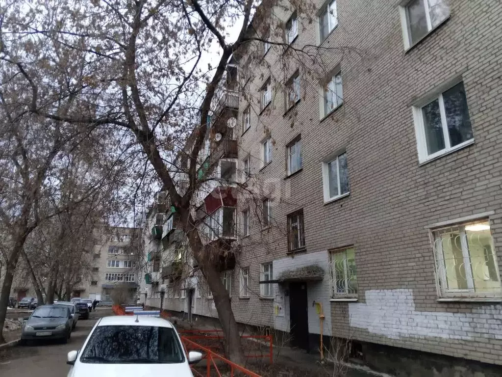 2-к кв. Удмуртия, Глазов Сибирская ул., 16 (39.5 м) - Фото 0