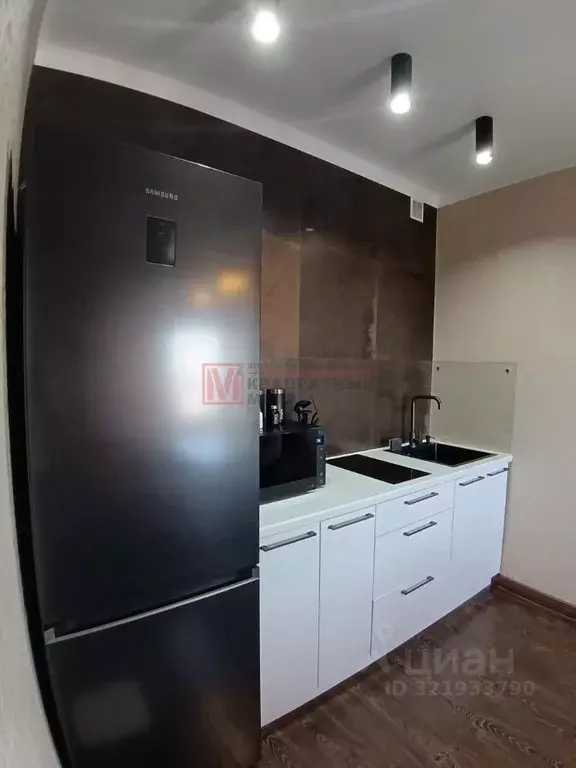 Студия Белгородская область, Старый Оскол Дубрава мкр, 1 кв-л, 22 ... - Фото 1