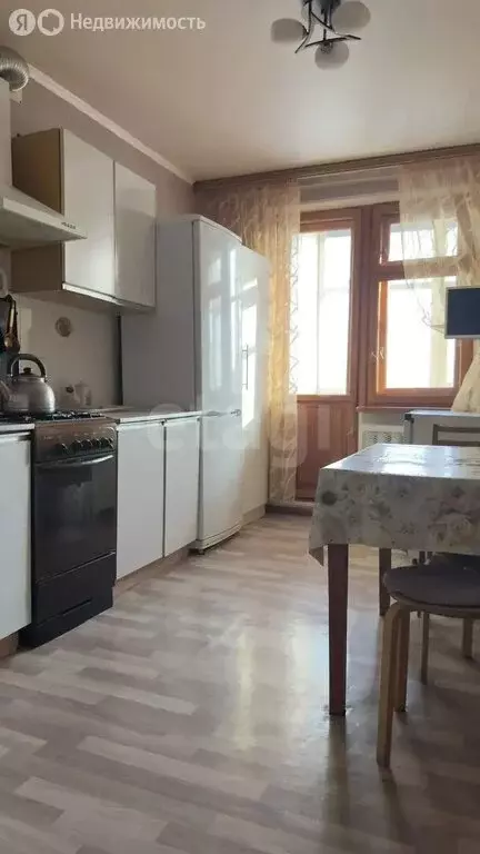 2-комнатная квартира: Салават, бульвар Салавата Юлаева, 24 (54.6 м) - Фото 2