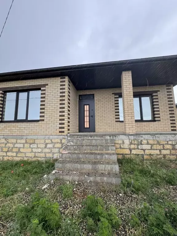 Дом в Ставропольский край, Михайловск Шпаковский район, ул. Анатолия ... - Фото 1