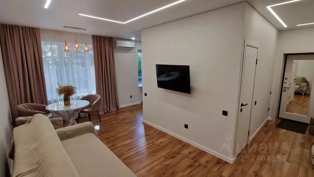 2-к кв. Ставропольский край, Кисловодск ул. Куйбышева, 62 (50.0 м) - Фото 1