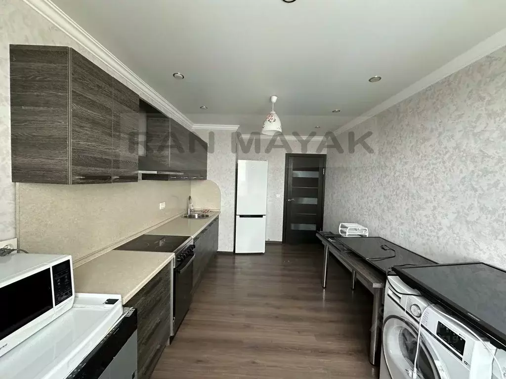 2-к кв. Адыгея, Майкоп ул. Чкалова, 65 (58.8 м) - Фото 0