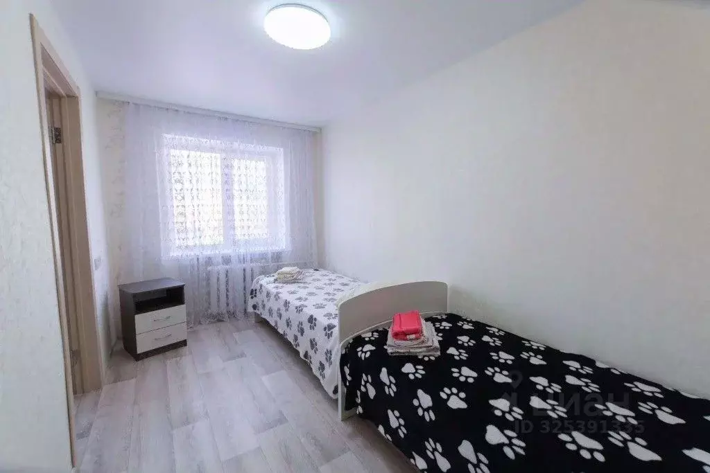 2-к кв. Чувашия, Чебоксары ул. Калинина, 100 (47.0 м) - Фото 1