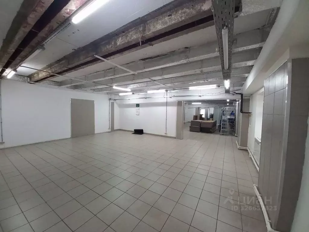 Помещение свободного назначения в Санкт-Петербург Октябрьская наб., ... - Фото 1