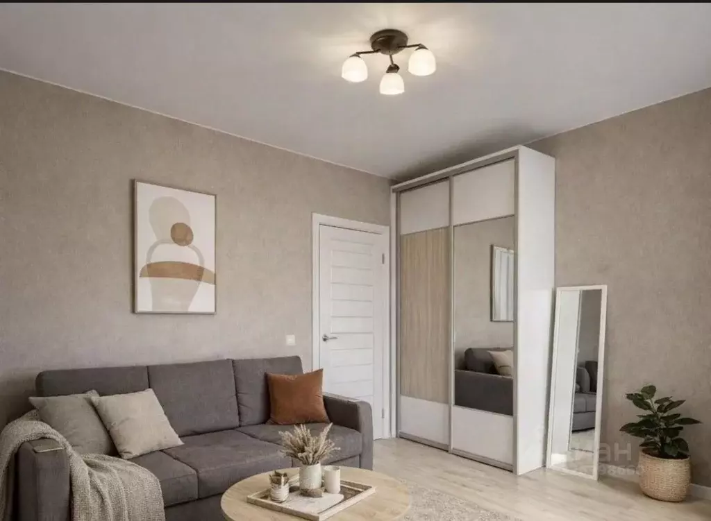 1-к кв. Краснодарский край, Сочи ул. Конституции СССР, 16 (42.0 м) - Фото 2