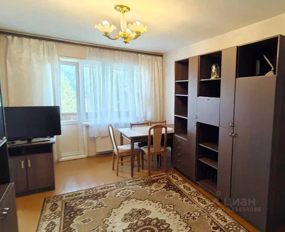 2-к кв. Карелия, Петрозаводск ул. Кутузова, 2 (43.4 м) - Фото 1