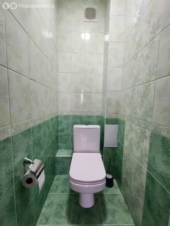 2-комнатная квартира: Тюмень, улица Николая Зелинского, 3 (59 м) - Фото 1
