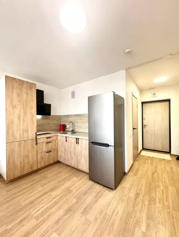 Студия Свердловская область, Екатеринбург ул. Чемпионов, 15 (28.3 м) - Фото 2