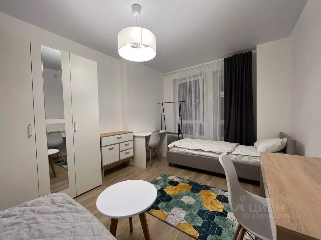 Комната Москва ул. Саларьевская, 14к2 (18.0 м) - Фото 0