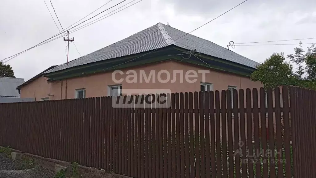 Дом в Челябинская область, Челябинск пер. 1-й Воркутинский, 14 (76 м) - Фото 1