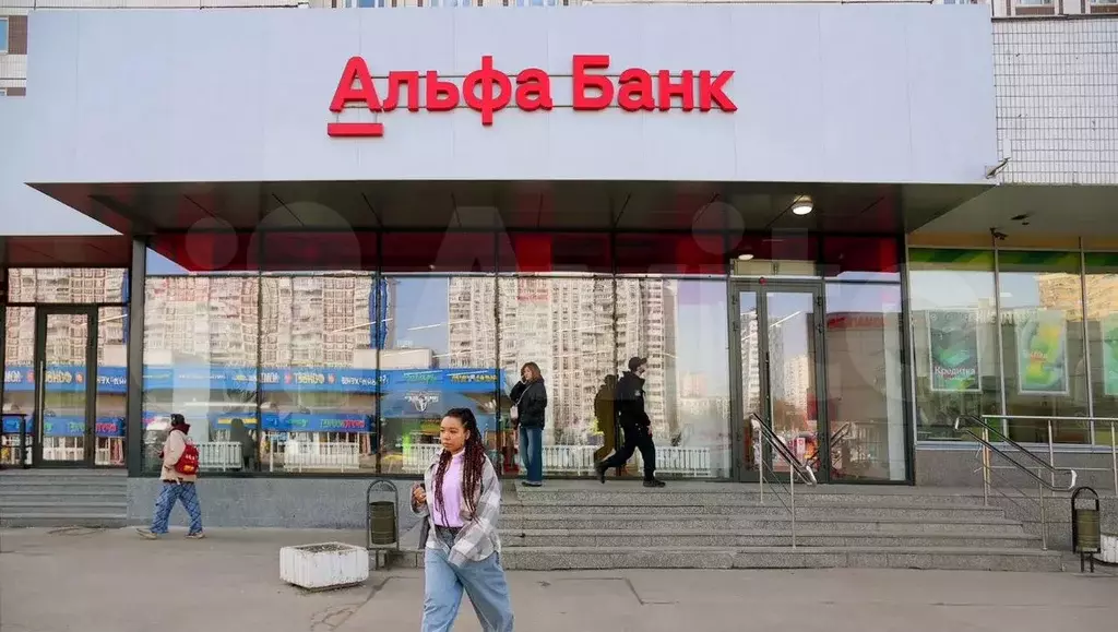 Габ на трафике, 289,2 м2 - Фото 1