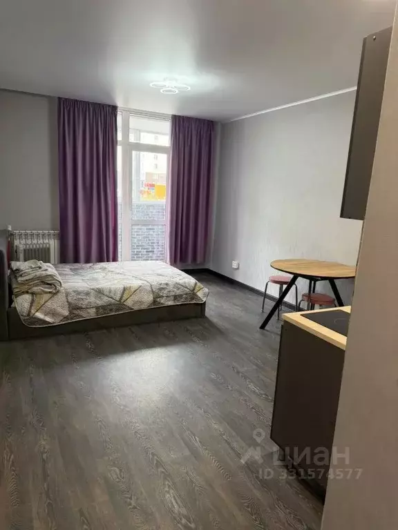 Студия Оренбургская область, Оренбург Уральская ул., 2/13 (30.0 м) - Фото 1
