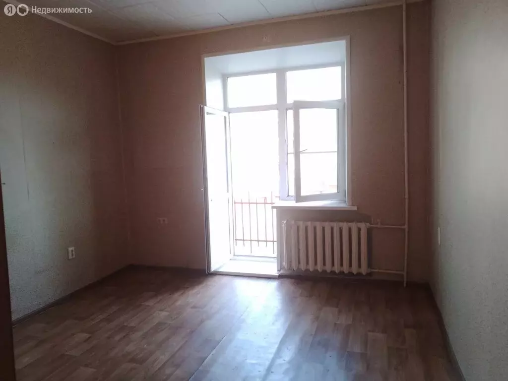 1к в 3-комнатной квартире (14.3 м) - Фото 1