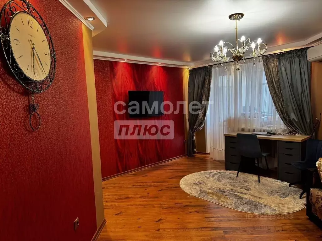 2-к кв. Липецкая область, Липецк ул. Космонавтов, 92 (80.0 м) - Фото 1