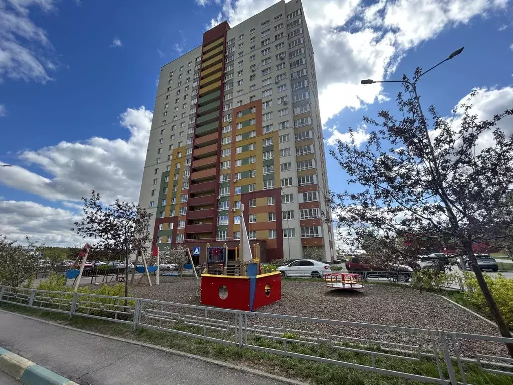 1-к кв. Нижегородская область, Нижний Новгород ул. академика Сахарова, ... - Фото 0