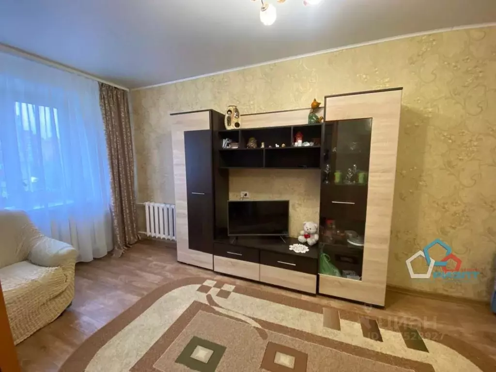2-к кв. Омская область, Омск ул. Пушкина, 113 (43.7 м) - Фото 0