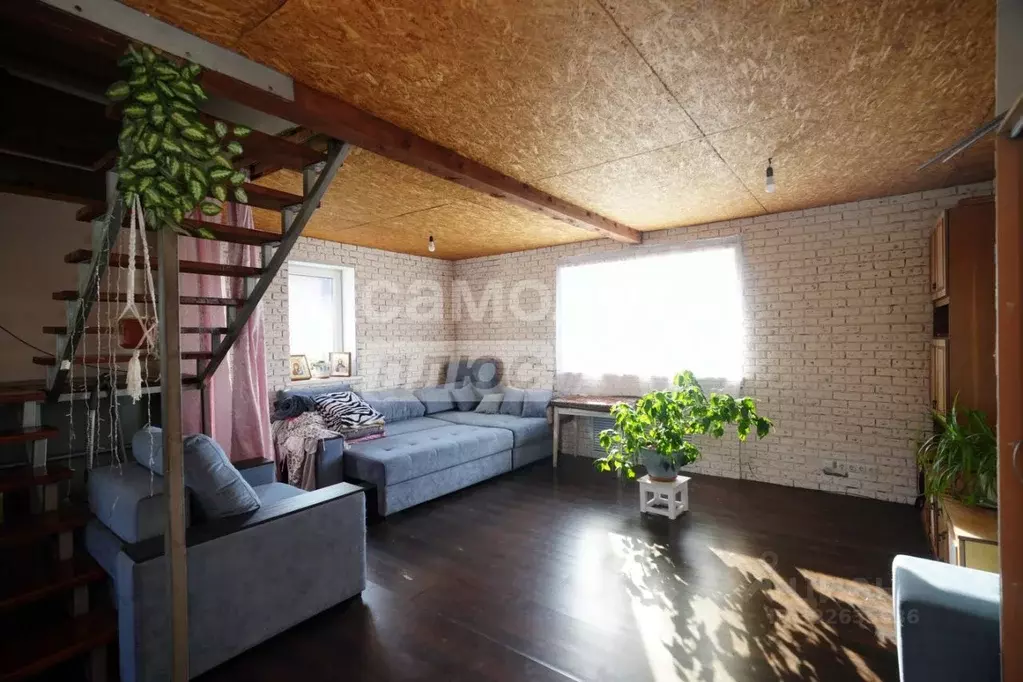 Дом в Омская область, Омск ул. 6-я Станционная (195 м) - Фото 1