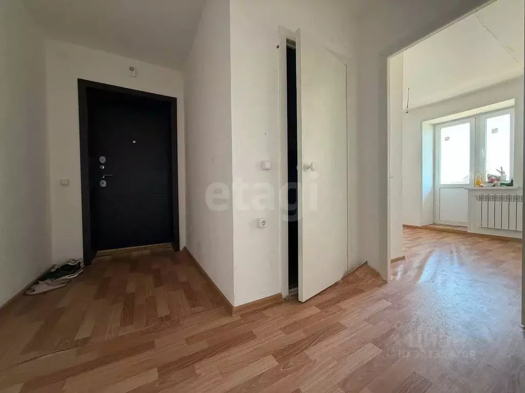 1-к кв. Челябинская область, пос. Увельский ул. 40 лет Октября, 30 ... - Фото 0