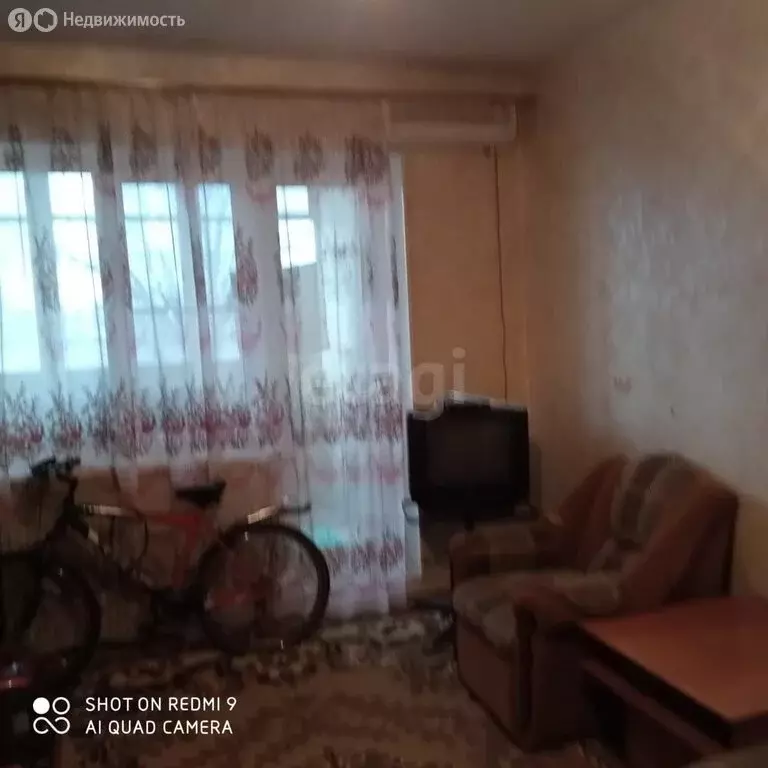 2-комнатная квартира: Астрахань, Акмолинская улица, 28 (60.2 м) - Фото 1