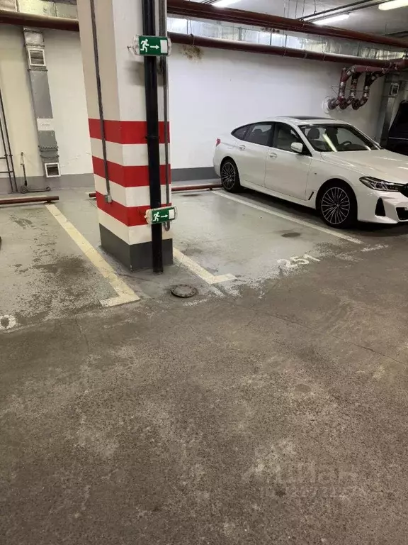 Гараж в Москва Мосфильмовская ул., 8 (26 м) - Фото 1