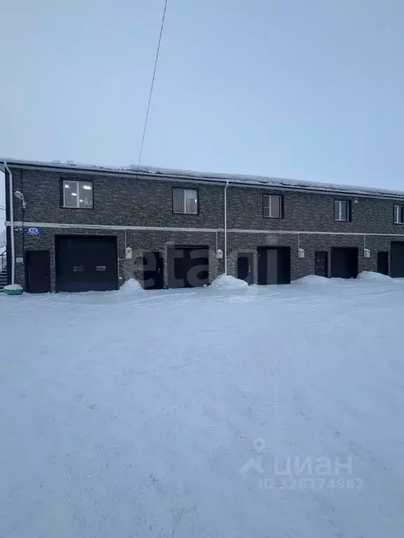 Офис в Ямало-Ненецкий АО, Салехард Игарская ул., 60 (61 м) - Фото 1