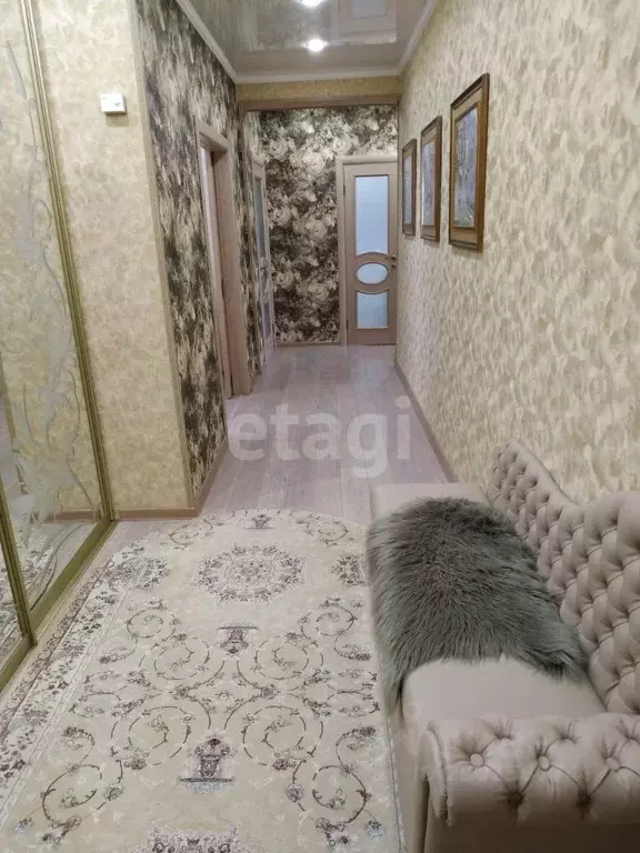 3-к кв. Белгородская область, Белгород Молодежная ул., 2 (82.6 м) - Фото 1