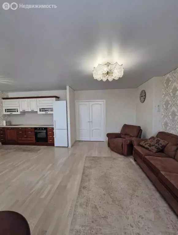 2-комнатная квартира: Уфа, Коммунистическая улица, 109 (83.3 м) - Фото 2