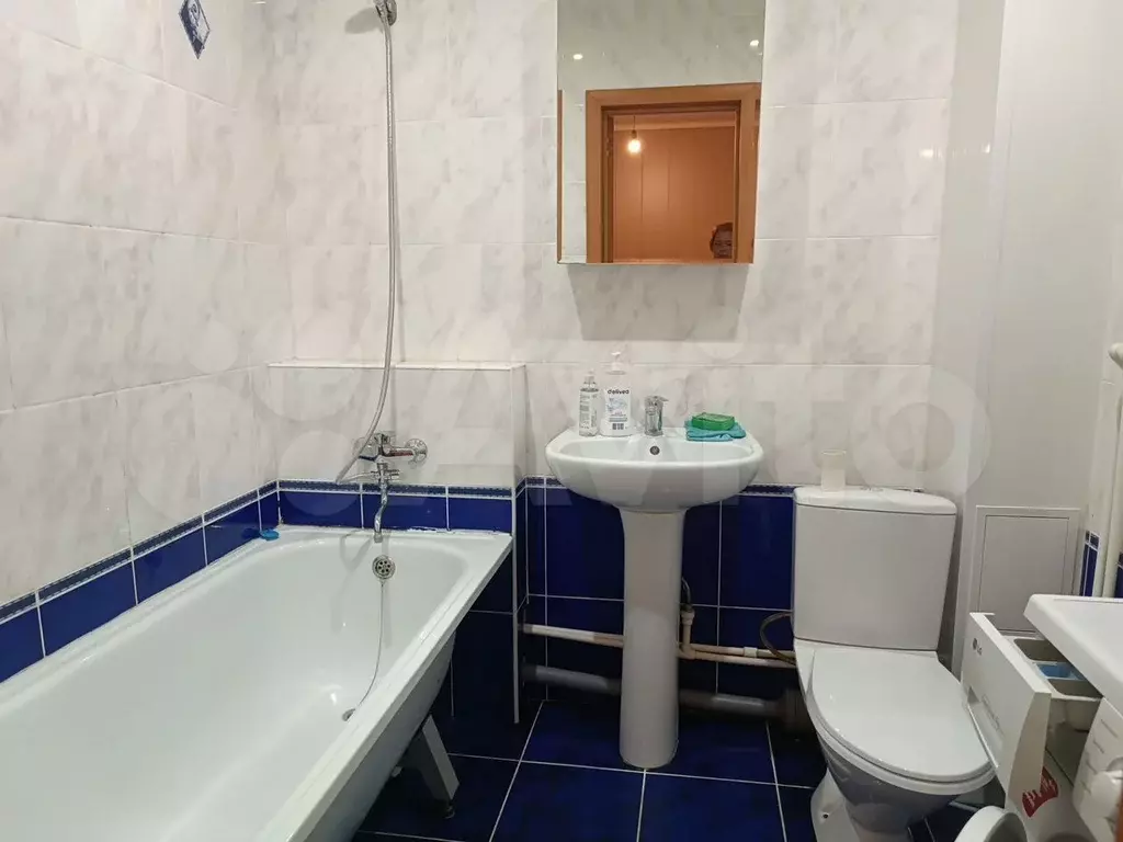 1-к. квартира, 37 м, 8/10 эт. - Фото 0