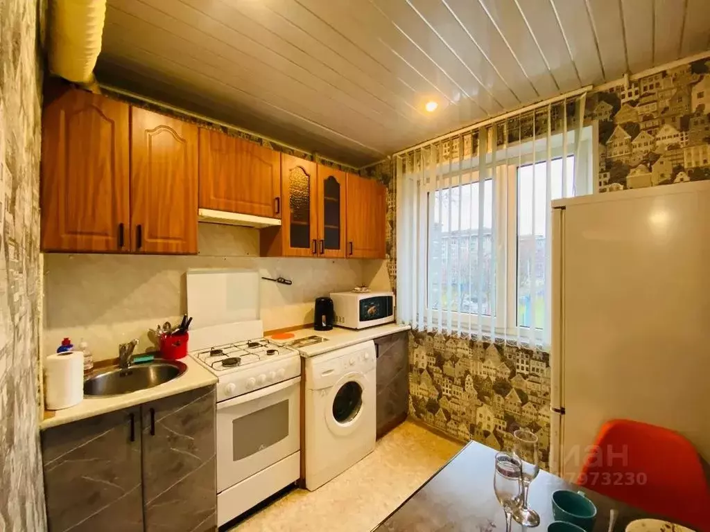 2-к кв. Мурманская область, Мурманск просп. Кирова, 17 (45.0 м) - Фото 1