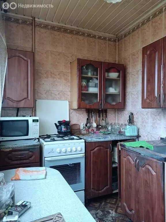 3-комнатная квартира: Тихвин, Ново-Вязитская улица, 1 (60 м) - Фото 0