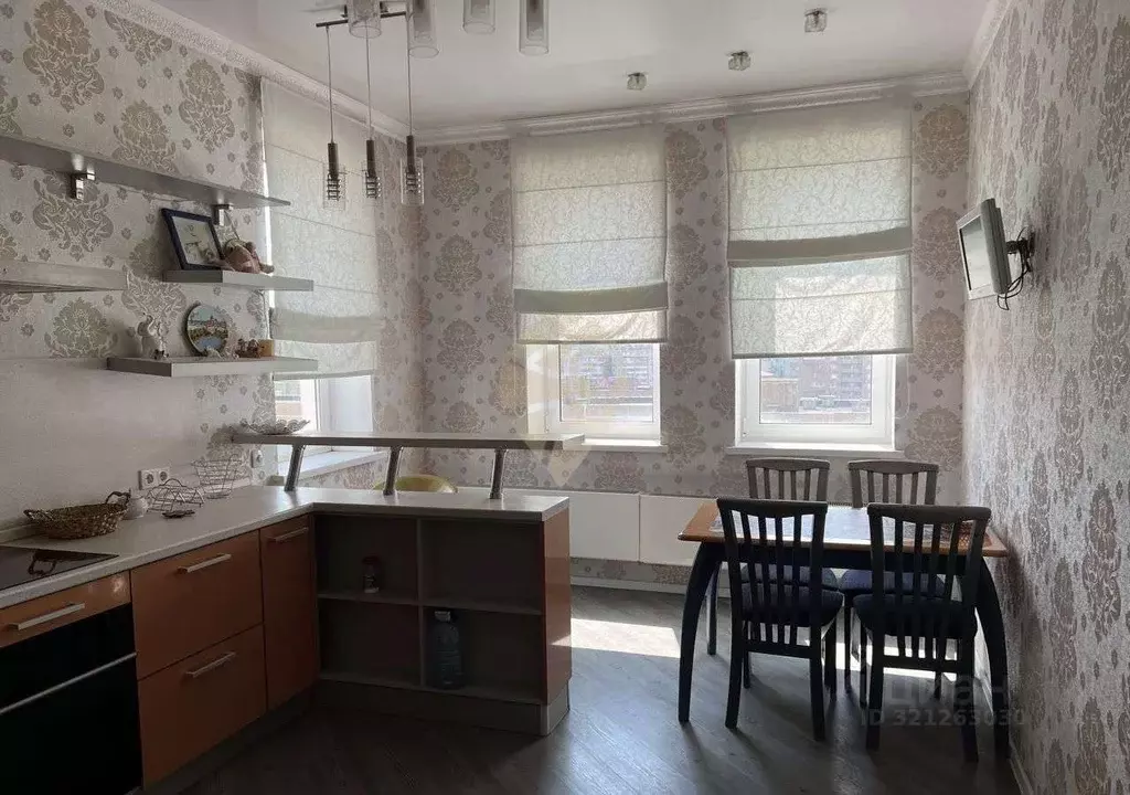 2-к кв. Белгородская область, Старый Оскол Степной мкр, 13 (90.0 м) - Фото 1