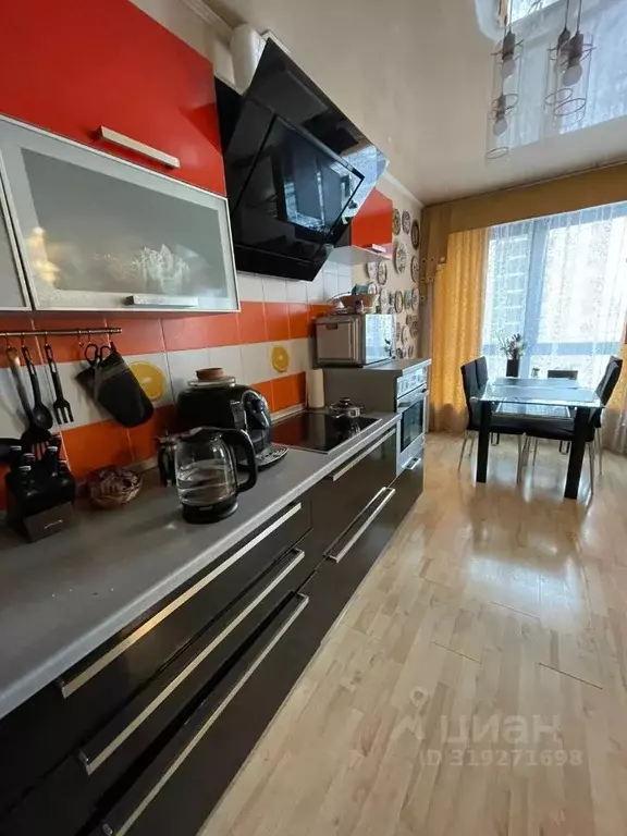 3-к кв. Тюменская область, Тюмень ул. Максима Горького, 68к4 (96.0 м) - Фото 1