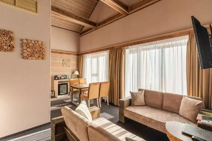 1-к кв. Карачаево-Черкесия, Зеленчукский район, с. Архыз, пос. ... - Фото 2