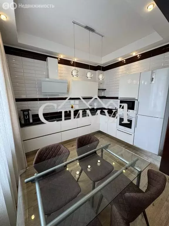 3-комнатная квартира: Абакан, проспект Ленина, 70 (74.4 м) - Фото 2