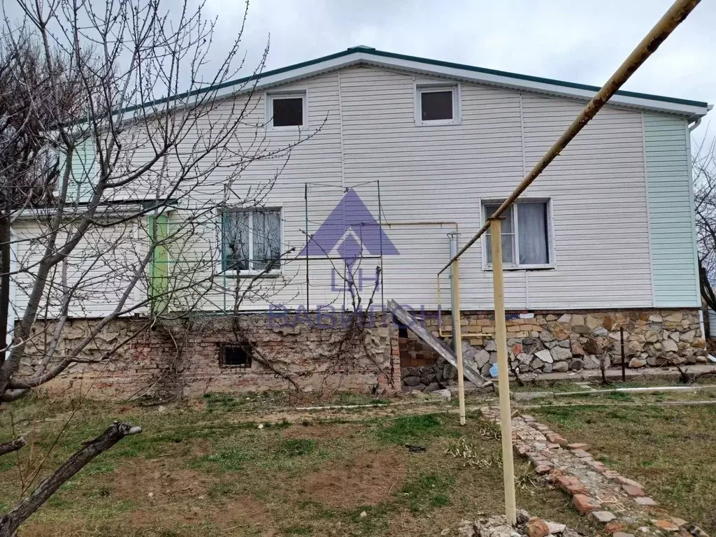 Коттедж в Ростовская область, Волгодонск Приморский бул., 35 (200 м) - Фото 1