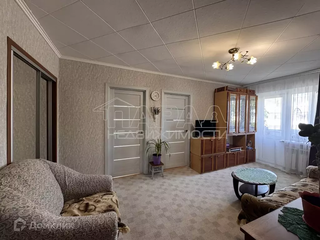 Продаётся 3-к квартира, 45 м - Фото 1