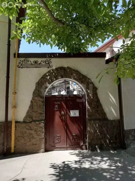 2-комнатная квартира: Евпатория, улица Дёмышева, 10 (86 м) - Фото 2