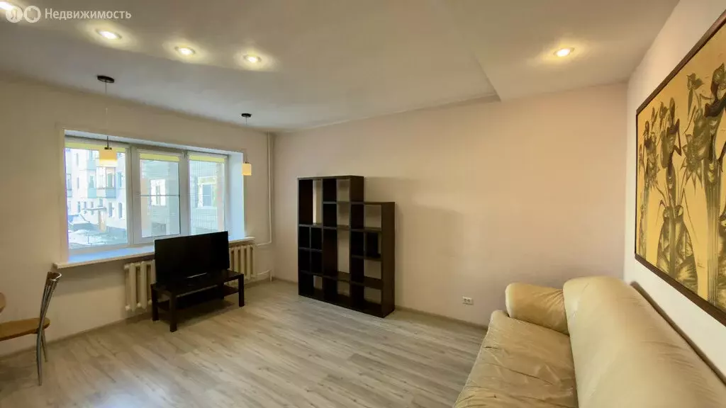 2-комнатная квартира: Сыктывкар, Советская улица, 1 (51.7 м) - Фото 2